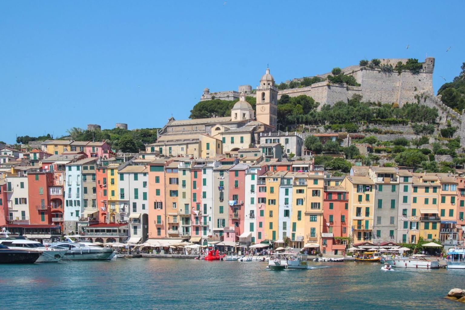 Moderno Appartamento Vista Mare, Con Parcheggio Privato Porto Venere Bagian luar foto